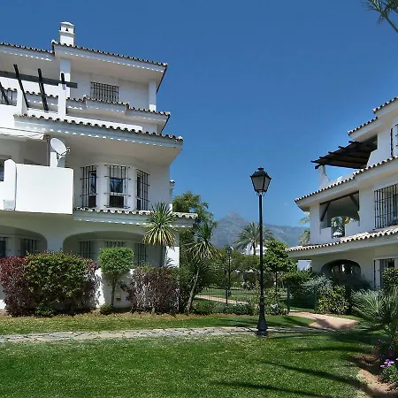 Apartment Naranjos Marbella